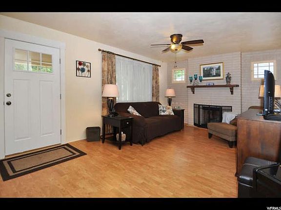 5th image of 1158 E Roosevelt Ave