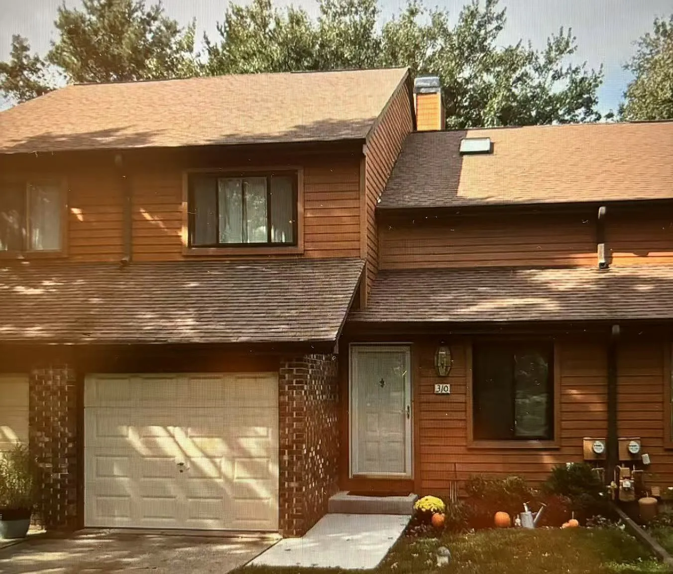 310 Winding Way — Photo 2