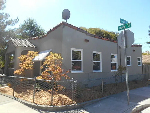 150 Scott Street — Photo 5