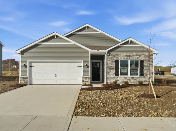 389 Garnet Ranch Dr, Delaware, OH 43015