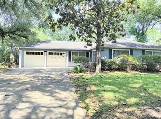 5559 Aspen St, Bellaire, TX 77401