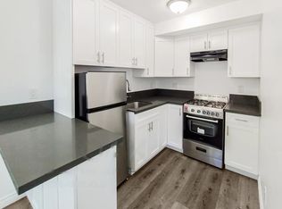 545 W 14th St APT 14, San Pedro, CA 90731