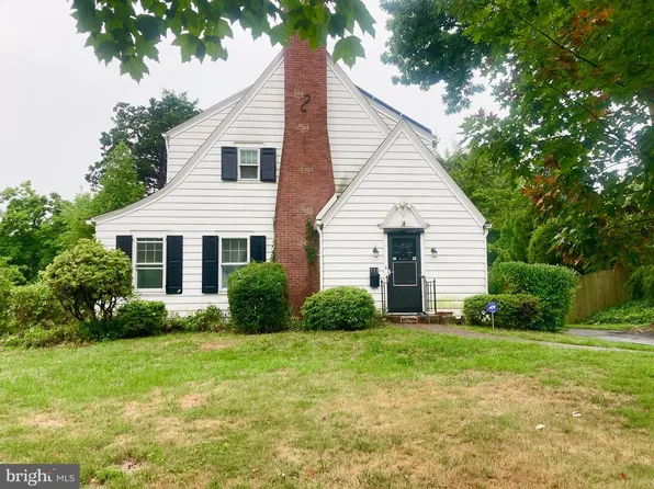 733 N Pennsylvania Ave, Morrisville, PA 19067