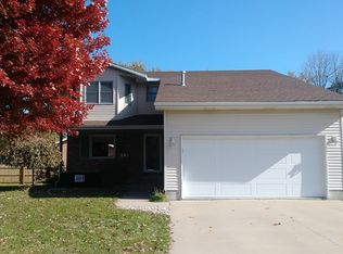 700 S Roosevelt Ave, Kankakee, IL 60901