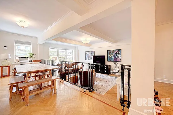 Rented by Urbane Brokerage | media 2