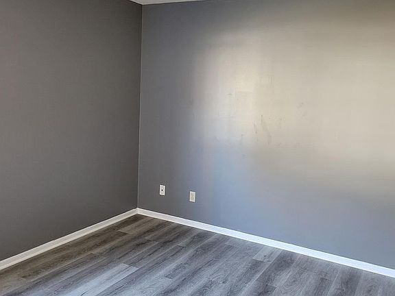 3rd image of 3205 12th Ave Unit B