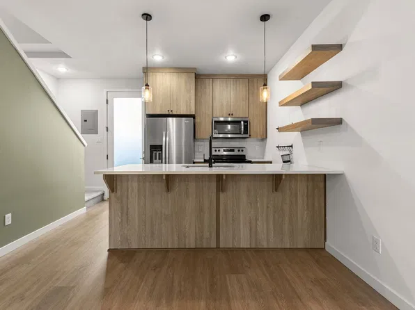 6272 NE 6th Ave, Portland, OR 97211