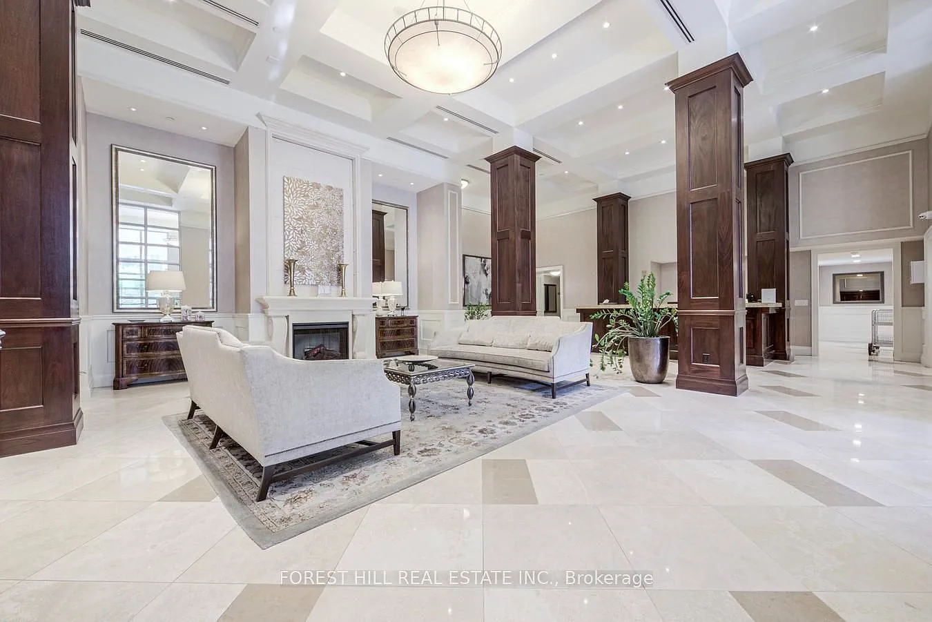 Hillside Ravine Condos — Photo 2