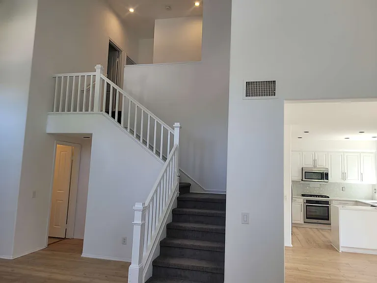 12980 Mackenzie Dr — Photo 8