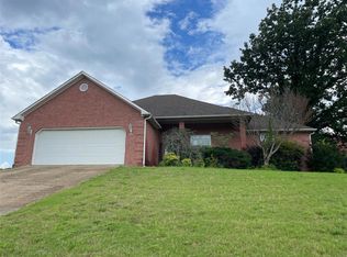 904 N 74th St, Paragould, AR 72450