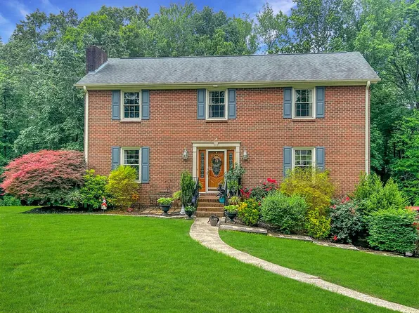 3014 Lynrock Ct, Danville, VA 24540