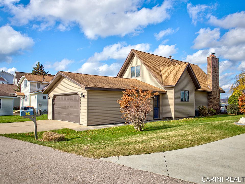1351 Bayview Dr, Holland, MI 49423 Zillow