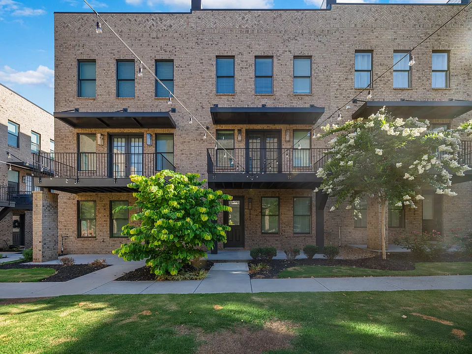 1048 Claudette Colvin Ct