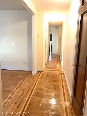 Rented by Living New York | media 11