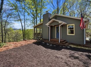 183 Dogwood Ct, Ellijay, GA 30540