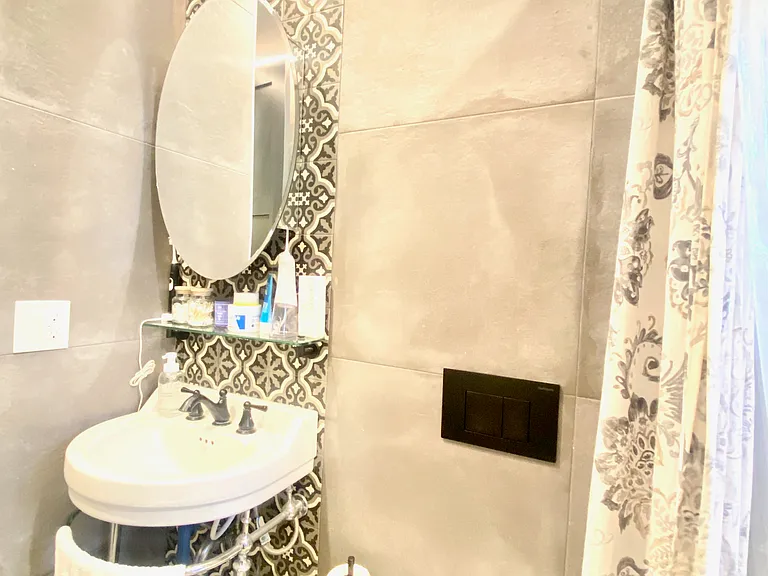 119 Kent Ave #3 — Photo 9