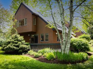 132 Wildlife Rd, Stowe, VT 05672