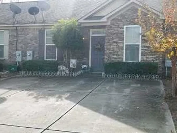 102 Village Run, Harlem, GA 30814