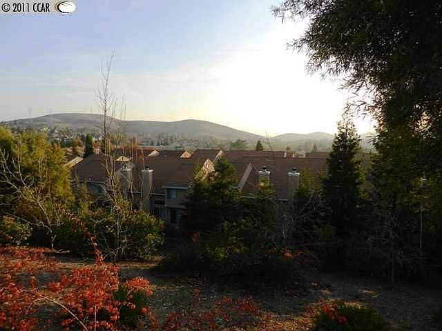1st image of 312 Camino Arroyo E