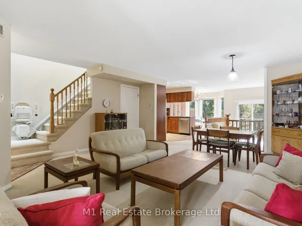 5 Marilyn Dr, Guelph, ON N1H 1G9