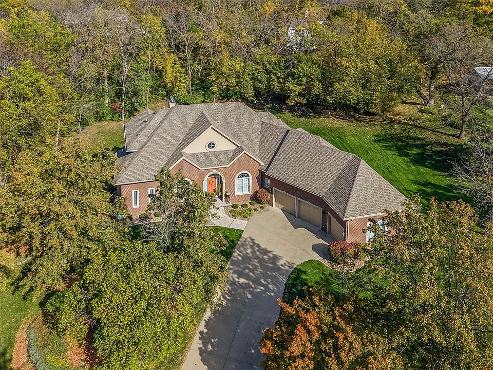 1st image of 36404 Deerfield Dr