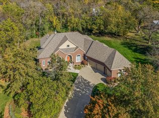 36404 Deerfield Dr, Cumming, IA 50061