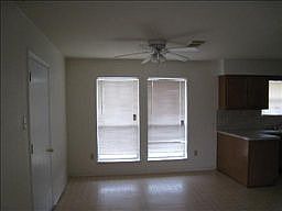 2nd image of 204 Cimarron Dr
