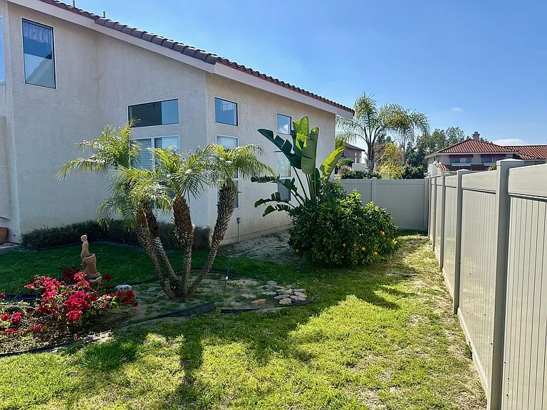 5155 Avenida De La Plata — Photo 14