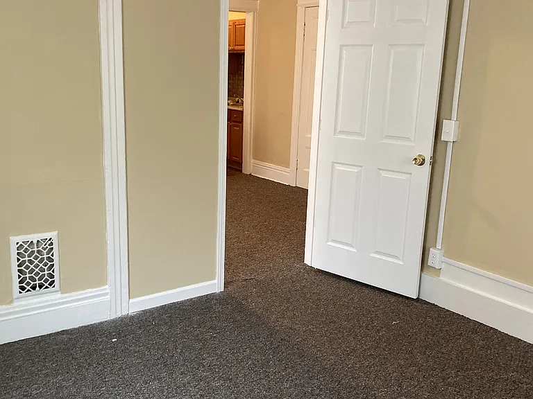 62 Clay Ave — Photo 8