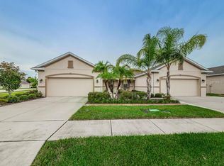 2142 Parrot Fish Dr, Holiday, FL 34691