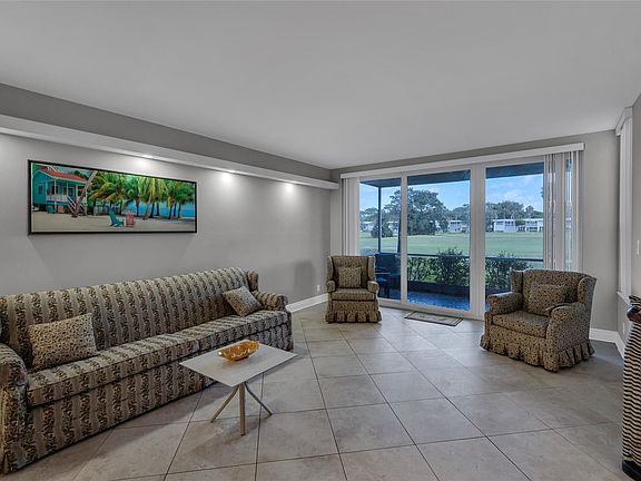 3rd image of 802 Cypress Grove Lane #105