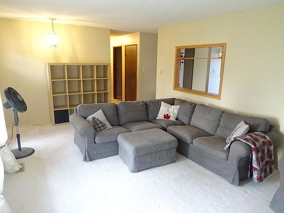 5th image of 5023 51st St
