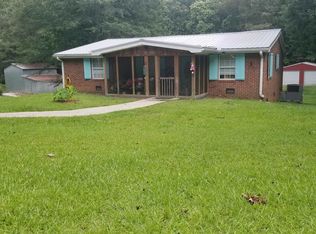 115 Riverside Dr, Tallapoosa, GA 30176