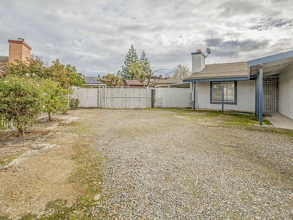 2nd image of 1002 N June Avenue