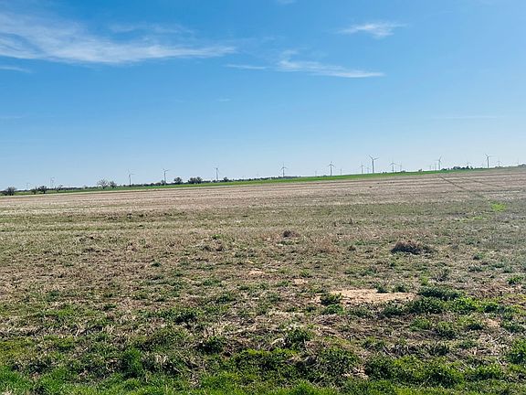 2nd image of 10 Coal Rd