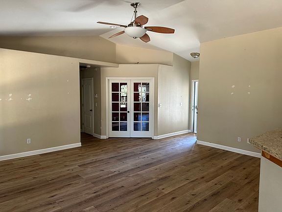 5th image of 1533 Rosewood Ln