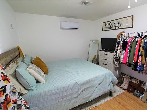 3rd image of 15510 Cypress Garden Dr #F