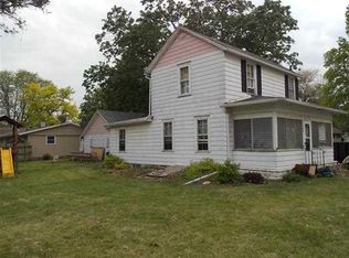 228 W Merchant St, Byron, IL 61010