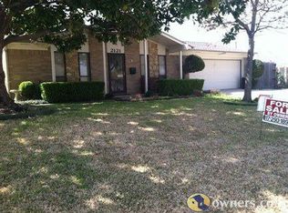 2121 Ming Dr, Edgecliff Village, TX 76134