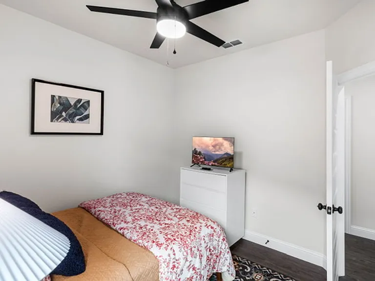 7627 Hudson Way — Photo 24