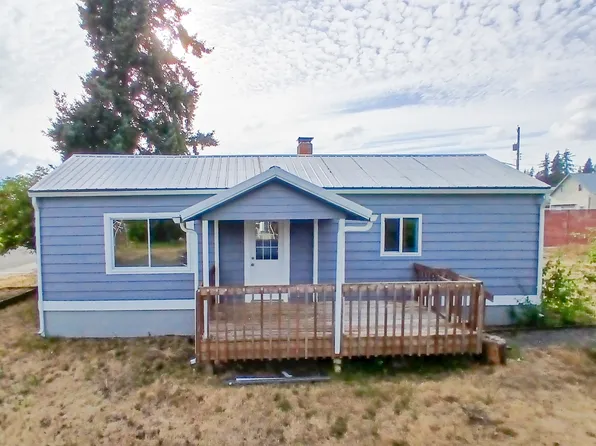 114 Center St, Oakville, WA 98568