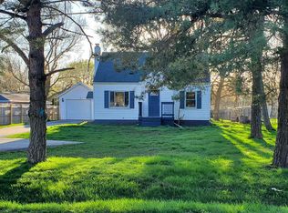 2461 Covert Rd, Burton, MI 48509