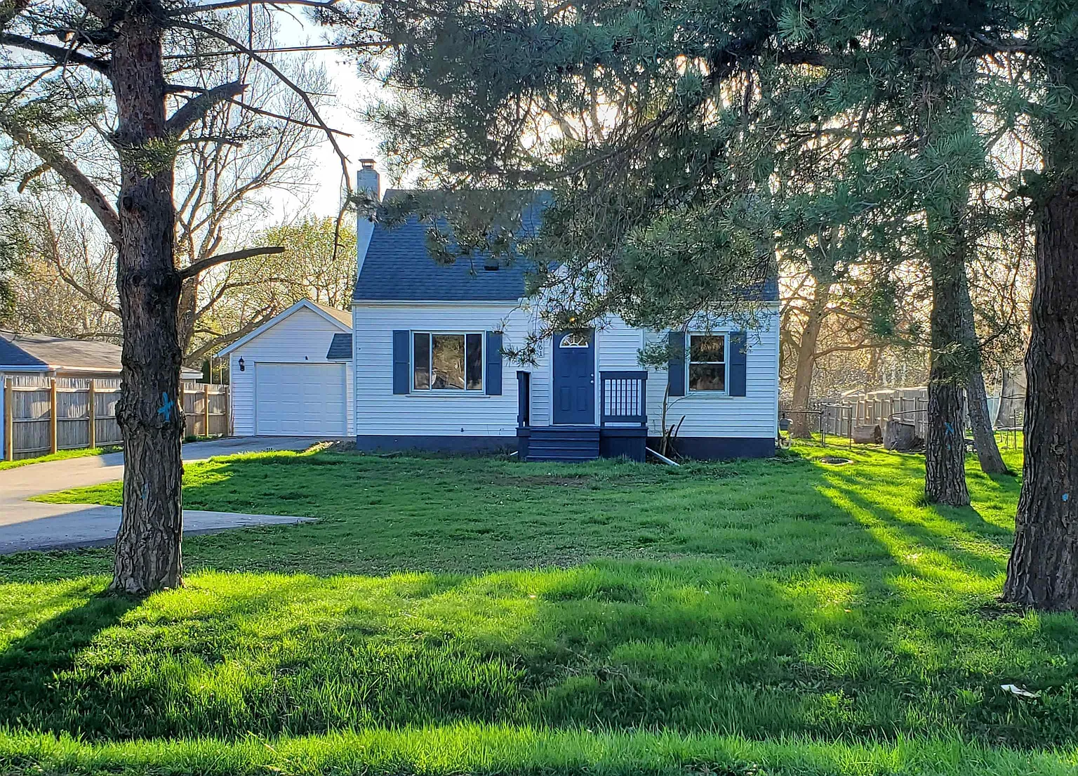 2461 Covert Rd photo 1