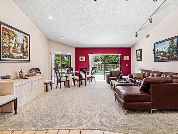5th image of 9792 Majorca Place