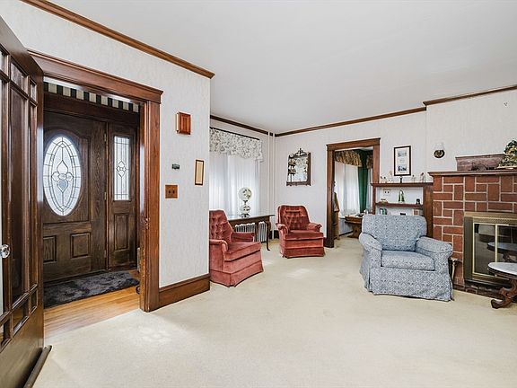5th image of 8 Westhill Ave