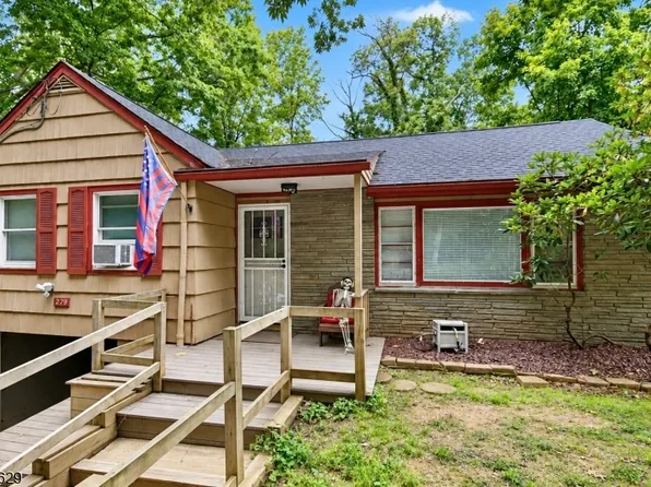 279 Prospect Point Rd, Jefferson Twp., NJ 07849