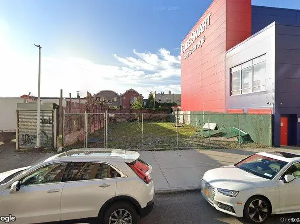 22-11 45 Street, Astoria, NY 11105