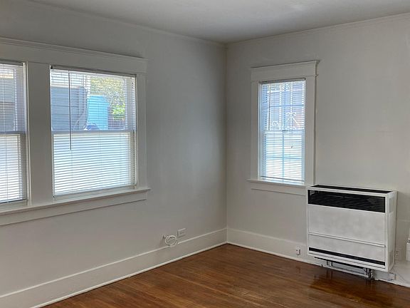 4th image of 20 Thornton Ave #20A