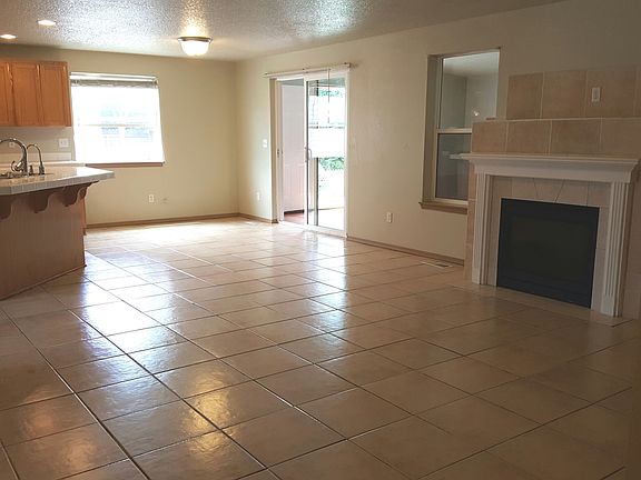 Great room with Fireplace