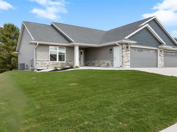 468 Chamber Dr, Anamosa, IA 52205